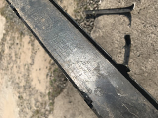 молдинг переднего бампера BMW 7 серия E65/E66/E67 2001, 3.0 л., АКПП, седан, 8223266