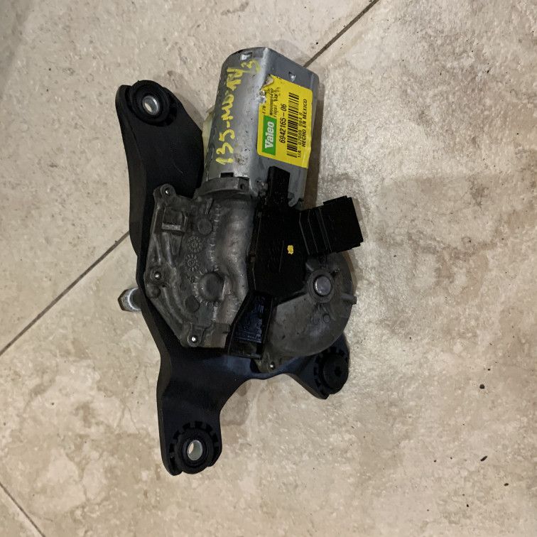 моторчик заднего стеклоочистителя (дворника) BMW X5 E70 2008, 4.8 л., N62 B48 B, бензин, АКПП, внедорожник 5 дв., 6942165 - фото №1