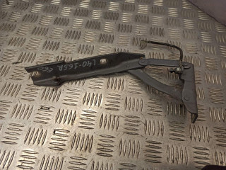 петля капота правая BMW 5 серия E60/E61 2006, 3.0 л., дизель, АКПП, серый, седан, 7008728