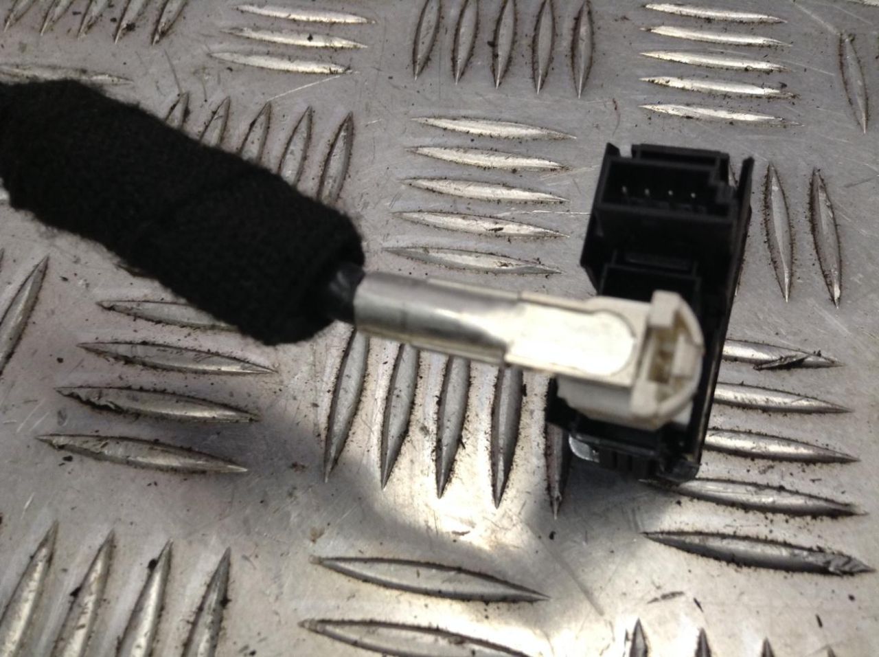 блок управления USB BMW 3 серия F30/F31/F34 2013, 2.0 л., N20 B20 A, бензин, АКПП, седан - фото №1