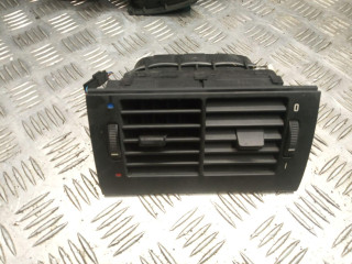 дефлектор обдува салона BMW 5 серия E39 1996, 2.5 л., дизель, МКПП, седан, 8376150, 64228376150