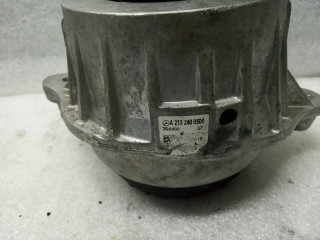 подушка крепления двигателя Mercedes-Benz E-Класс W213/S213/C238/A238 2018, 2.2 л., дизель, A2132400500