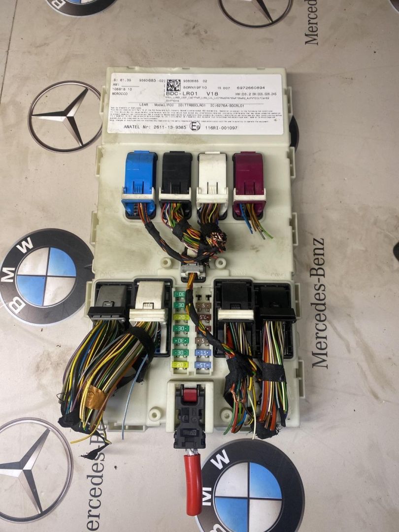 Блок управления BCM (Body Control Module) BMW 2 серия Active Tourer F45 2015, 2.0 л., бензин, 9383685 - фото №1