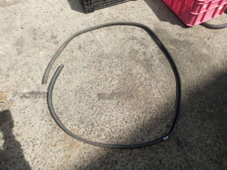 уплотнитель двери BMW 5 серия E39 2000, 3.5 л., бензин, АКПП, седан