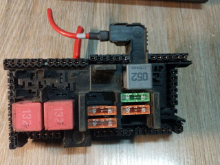 блок реле Mercedes-Benz C-Класс W205/S205/C205 2015, 2.1 л., OM 651.921, дизель, АКПП, универсал, 2059068501, A2059068501