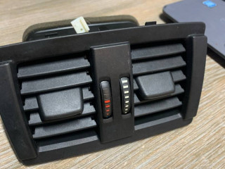 дефлектор обдува салона BMW 2012, 3.5 л., бензин, АКПП, седан, задний привод, 64229207330, 9265350