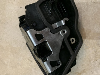 замок двери задней правой BMW X5 E70 2010, 4.4 л., S63 B44 A, бензин, АКПП, внедорожник 5 дв., A053702