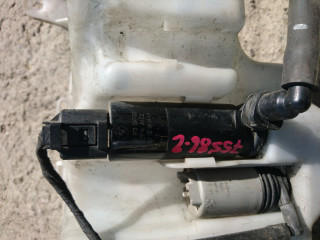 насос (моторчик) омывателя стекла BMW 7 серия E65/E66/E67 [рестайлинг] 2007, 3.0 л., дизель, АКПП, черный, седан, 67126973097