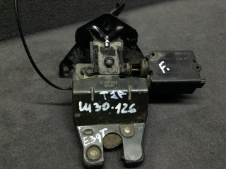 замок багажника BMW 5 серия E39 2000, 2.0 л., бензин, АКПП, универсал, 8168892