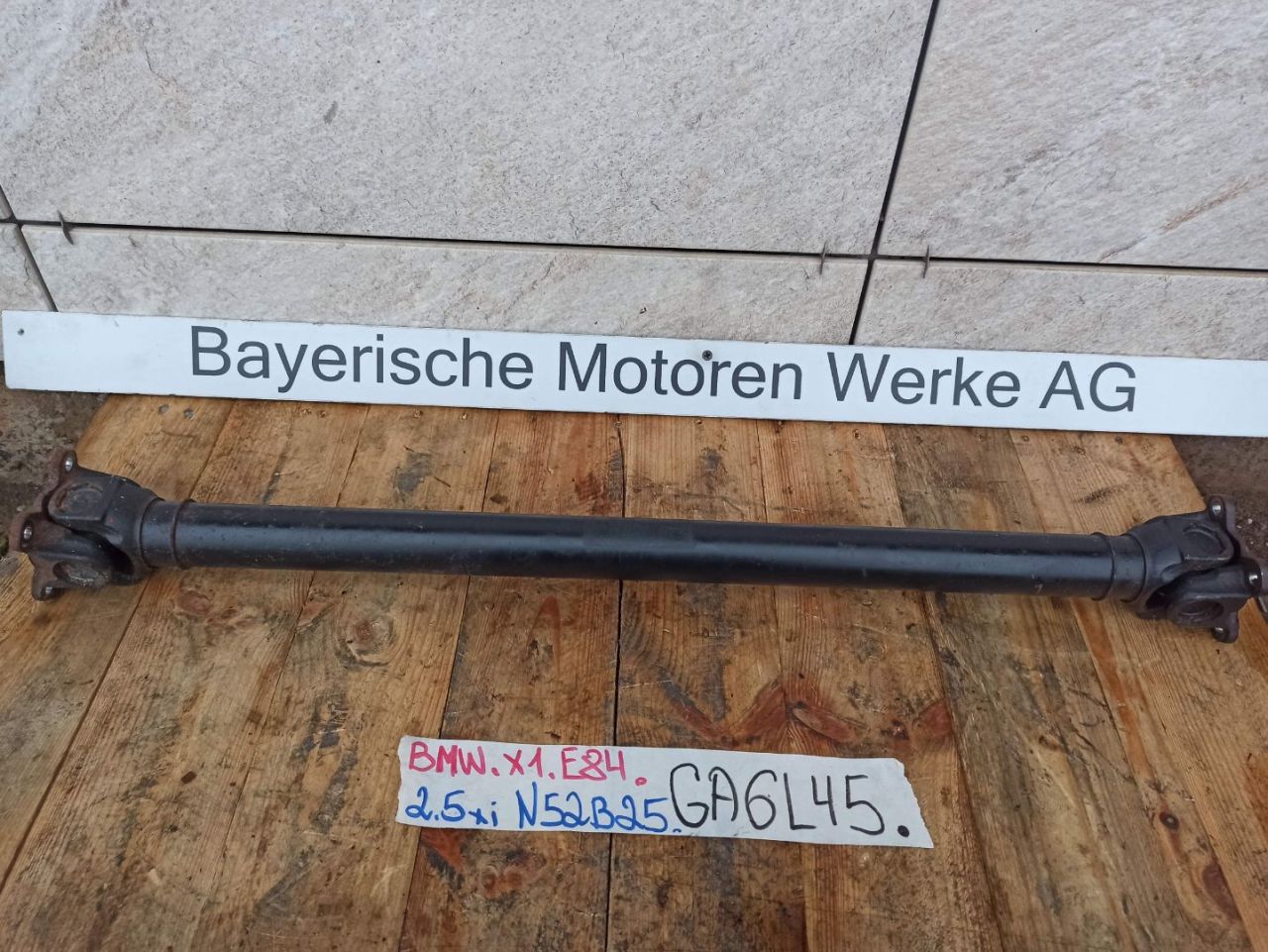 карданный вал BMW X1 E84 2010, 2.5 л., N52 B25, бензин - фото №1