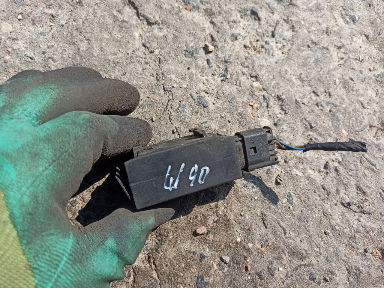 датчик AUC BMW 5 серия E39 2000, 8391470 - фото №1