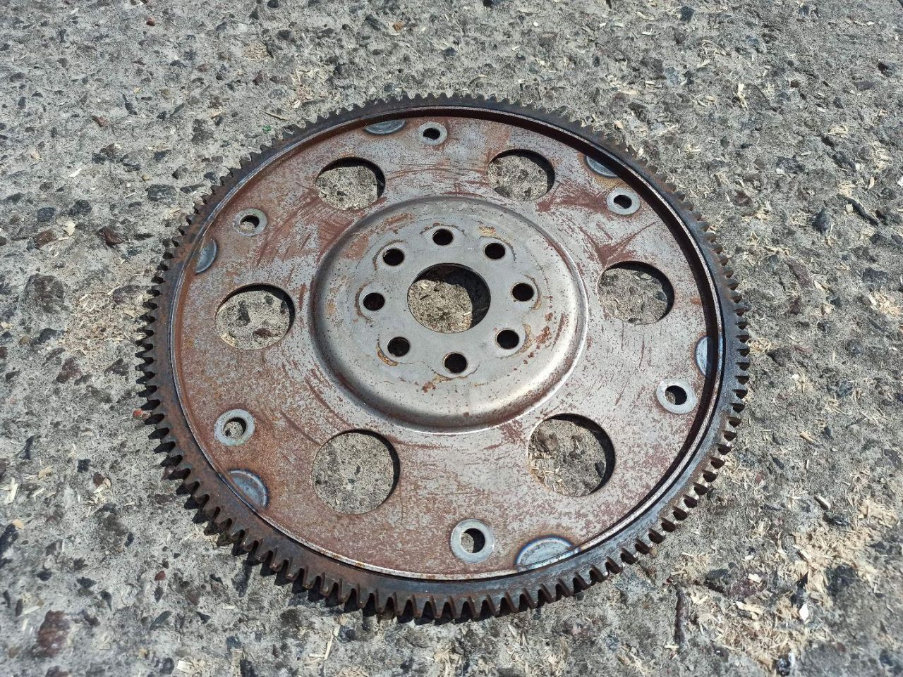 маховик Lexus GS 4 поколение 2013, 2.5 л., бензин - фото №1