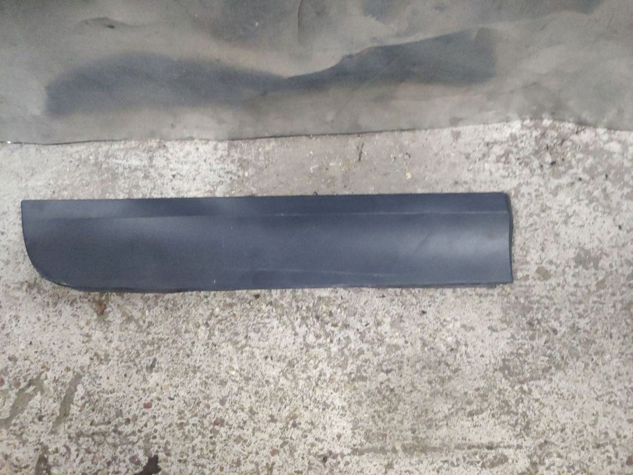 молдинг двери задней правой BMW X3 F25 2013, 2.0 л., N20 B20 A, бензин, АКПП, внедорожник 5 дв., 7205782 - фото №1