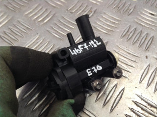 активатор замка крышки топливного бака BMW X5 E70 2008, 4.8 л., N62 B48 B, бензин, АКПП, белый, внедорожник 5 дв., 6985882