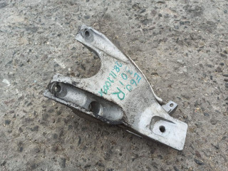 кронштейн двигателя BMW 5 серия E60/E61 [рестайлинг] 2008, 3.0 л., бензин, 6770940