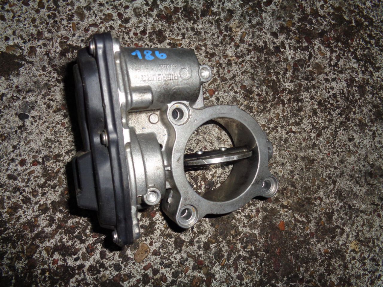 заслонка дроссельная BMW 2012, 2.0 л., N47 D20 C, дизель, АКПП, седан, 13547810752, 7810752 - фото №1