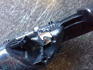 ручка внутренняя передняя правая Mercedes-Benz M-Класс W166 2015, 3.0 л., OM 642.826, дизель, АКПП, cthsq, внедорожник 5 дв., A1667600661