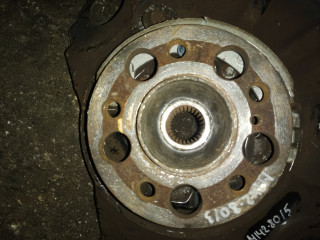 ступица задняя левая Mercedes-Benz S-Класс W221 [рестайлинг] 2012, 3.0 л., OM 642.862, дизель, АКПП, серебристый, седан