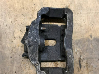 суппорт передний правый BMW 7 серия E65/E66/E67 [рестайлинг] 2005