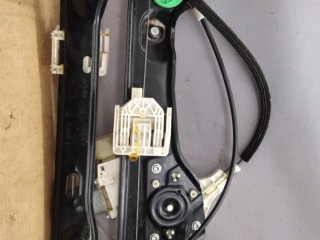 стеклоподъемник передний левый BMW 3 серия E90/E91/E92/E93 [рестайлинг] 2008, 2.0 л., дизель, АКПП, универсал, полный привод, 7060265