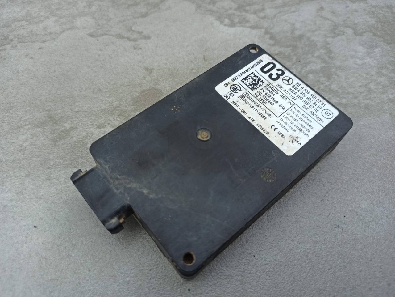 датчик мертвых (слепых) зон Mercedes-Benz M-Класс W166 2015, 0009055701, 0009056700, 0009028417 - фото №1