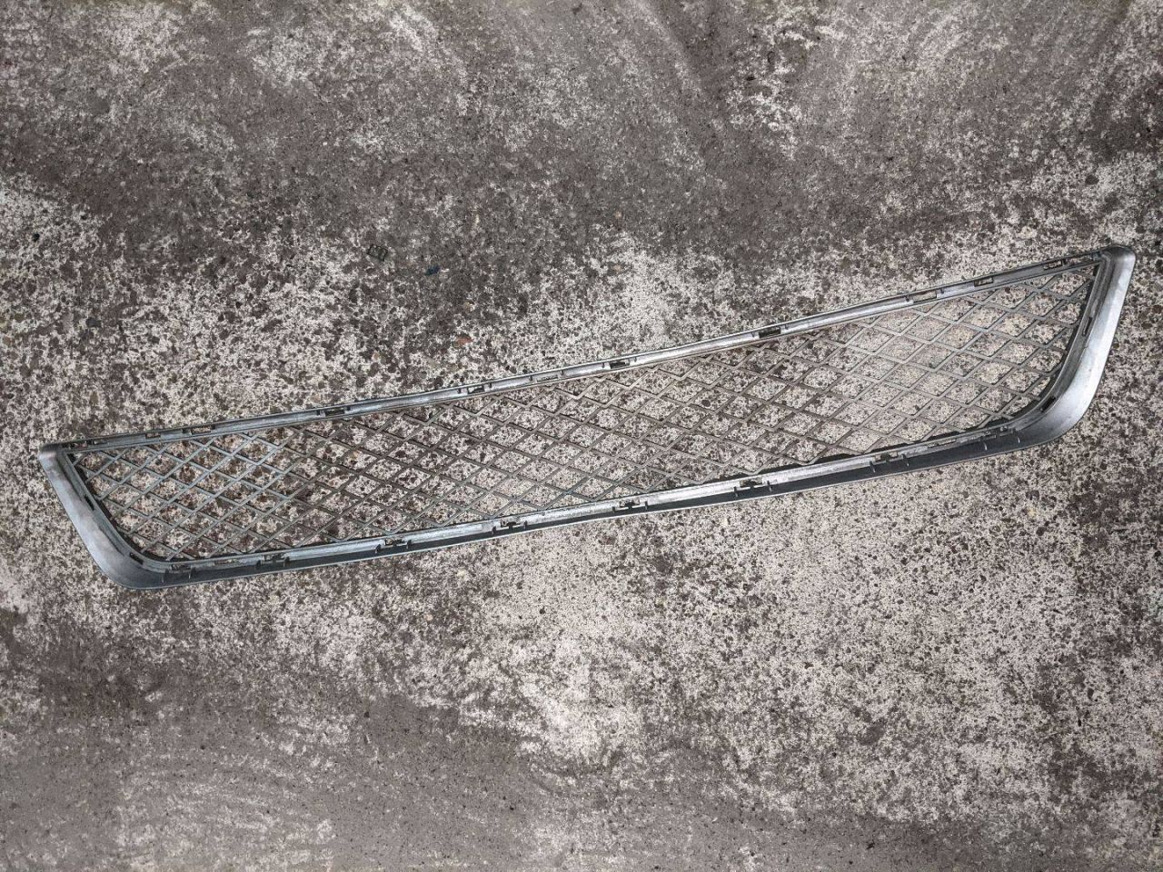 заглушка (решетка) в бампер BMW X5 E70 2010, 3.0 л., N57 D30 A, дизель, АКПП, внедорожник 5 дв., 51117222854 - фото №1