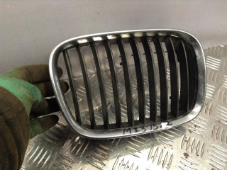 заглушка (решетка) в бампер BMW 3 серия E46 2000, 2.0 л., дизель, АКПП, седан