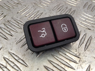 кнопка открытия багажника Mercedes-Benz E-Класс W213/S213/C238/A238 2016, 2.0 л., OM 654.920, дизель, АКПП, белый, седан, правый руль, A2208211479