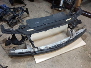 передняя панель крепления облицовки (телевизор) BMW 7 серия E65/E66/E67 2004, 3.0 л., дизель, АКПП, седан