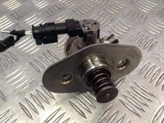 ТНВД BMW 3 серия F30/F31 [рестайлинг] 2018, 2.0 л., B48 B20 A, бензин, АКПП, седан, правый руль, 7642486