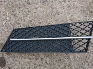 заглушка (решетка) в бампер BMW 5 серия E60/E61 [рестайлинг] 2008, 2.0 л., N47 D20 A, дизель, АКПП, универсал, 51117178097