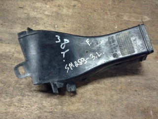 воздуховод (дефлектор) радиатора BMW 7 серия E38 [рестайлинг] 2000, 3.9 л., дизель, АКПП, седан, 8150763