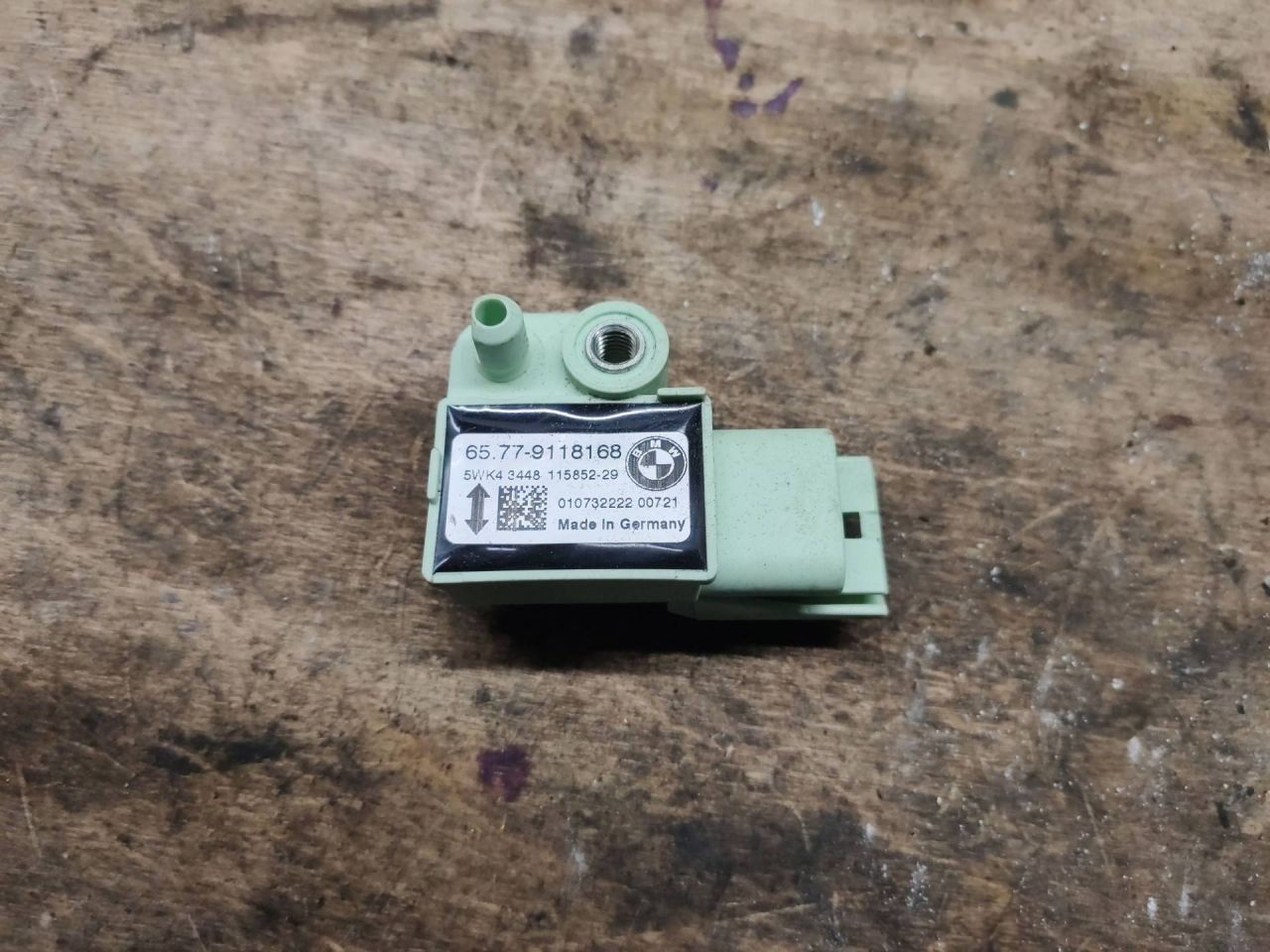 датчик удара BMW X5 E70 2007, 4.8 л., N62 B48 A, бензин, 9118168 - фото №1