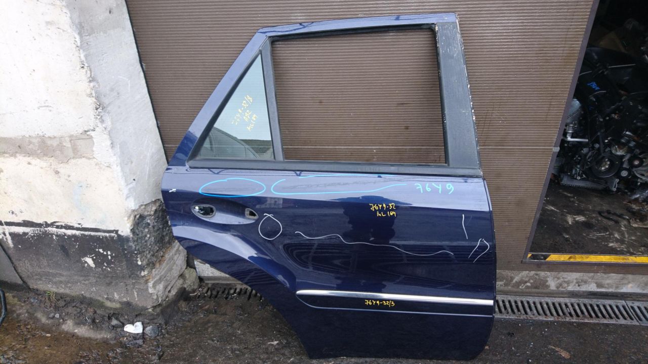 дверь задняя правая Mercedes-Benz M-Класс W164 2006, 3.5 л., M 272.967, бензин, АКПП, внедорожник 5 дв., правый руль - фото №1