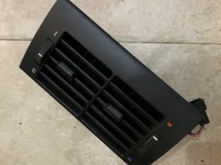 дефлектор обдува салона BMW 5 серия E39 [рестайлинг] 2001, 2.5 л., дизель, АКПП, универсал, 8376150