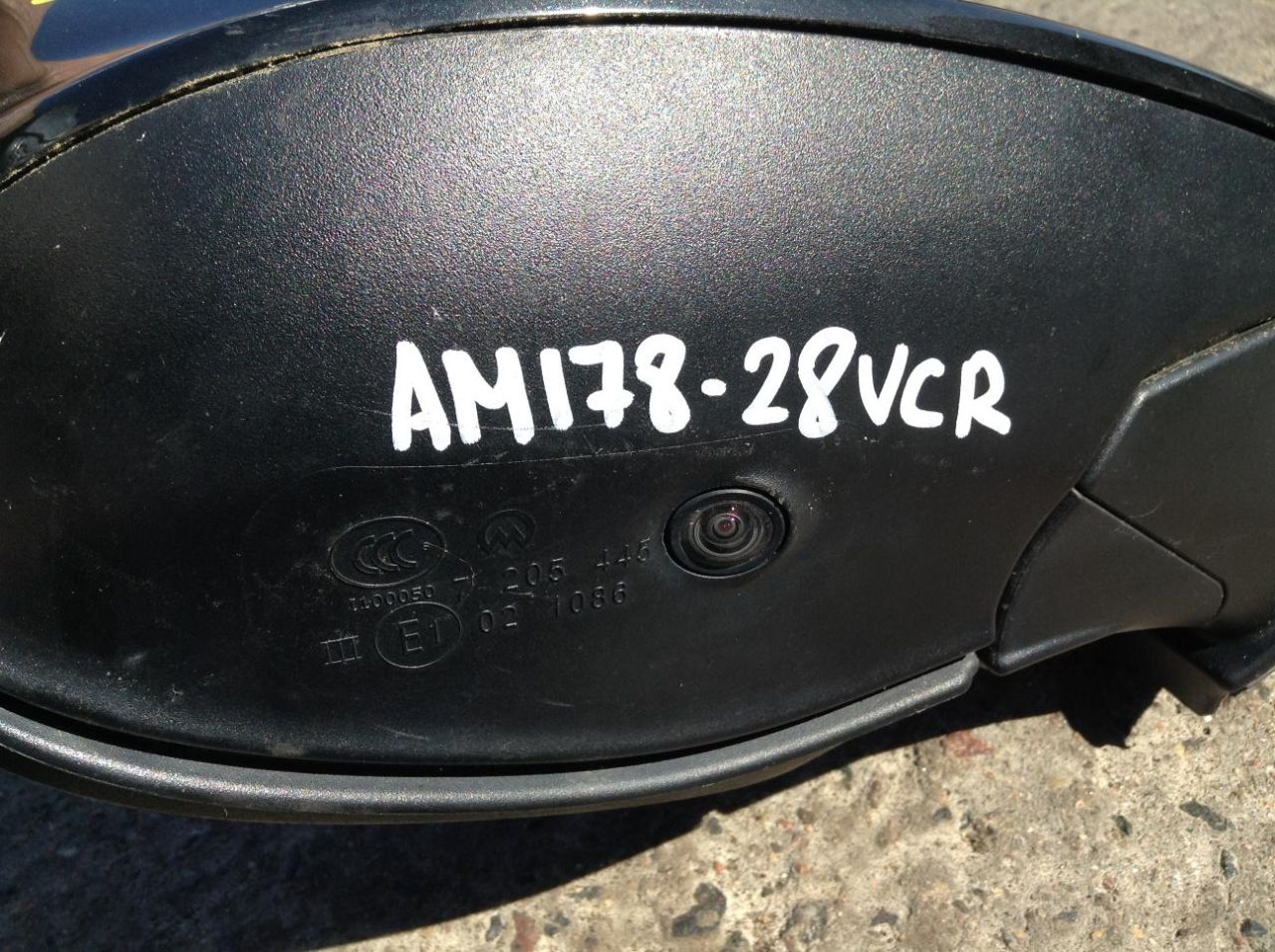 камера бокового обзора BMW X3 F25 2013, 2.0 л., N20 B20 A, бензин, АКПП, внедорожник 5 дв., 7205445 - фото №1