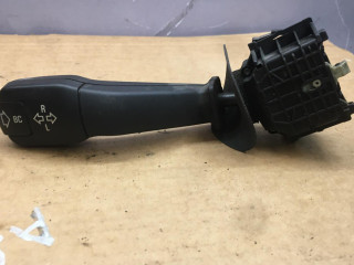 переключатель поворотов BMW 5 серия E39 1998, 2.5 л., бензин, АКПП, универсал, 8352172