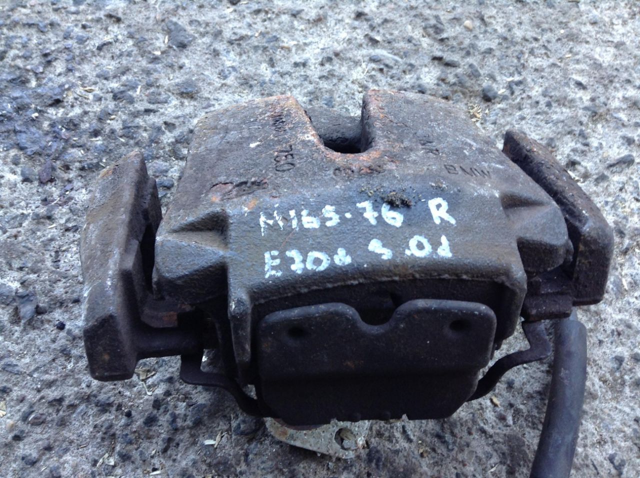 суппорт передний правый BMW X5 E70 2007, 3.0 л., дизель, АКПП, внедорожник 5 дв. - фото №1