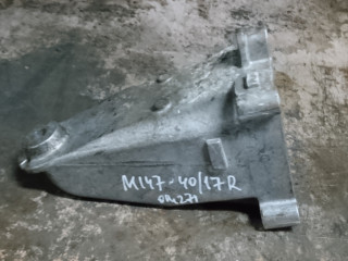 кронштейн двигателя Mercedes-Benz E-Класс W212/S212/C207/A207 2011, 1.8 л., M 271.860, бензин, АКПП, черный, кабриолет, A2712232304