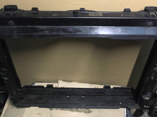 кассета радиаторов BMW 5 серия E60/E61 2006, 4.8 л., бензин, АКПП, универсал, 7540675