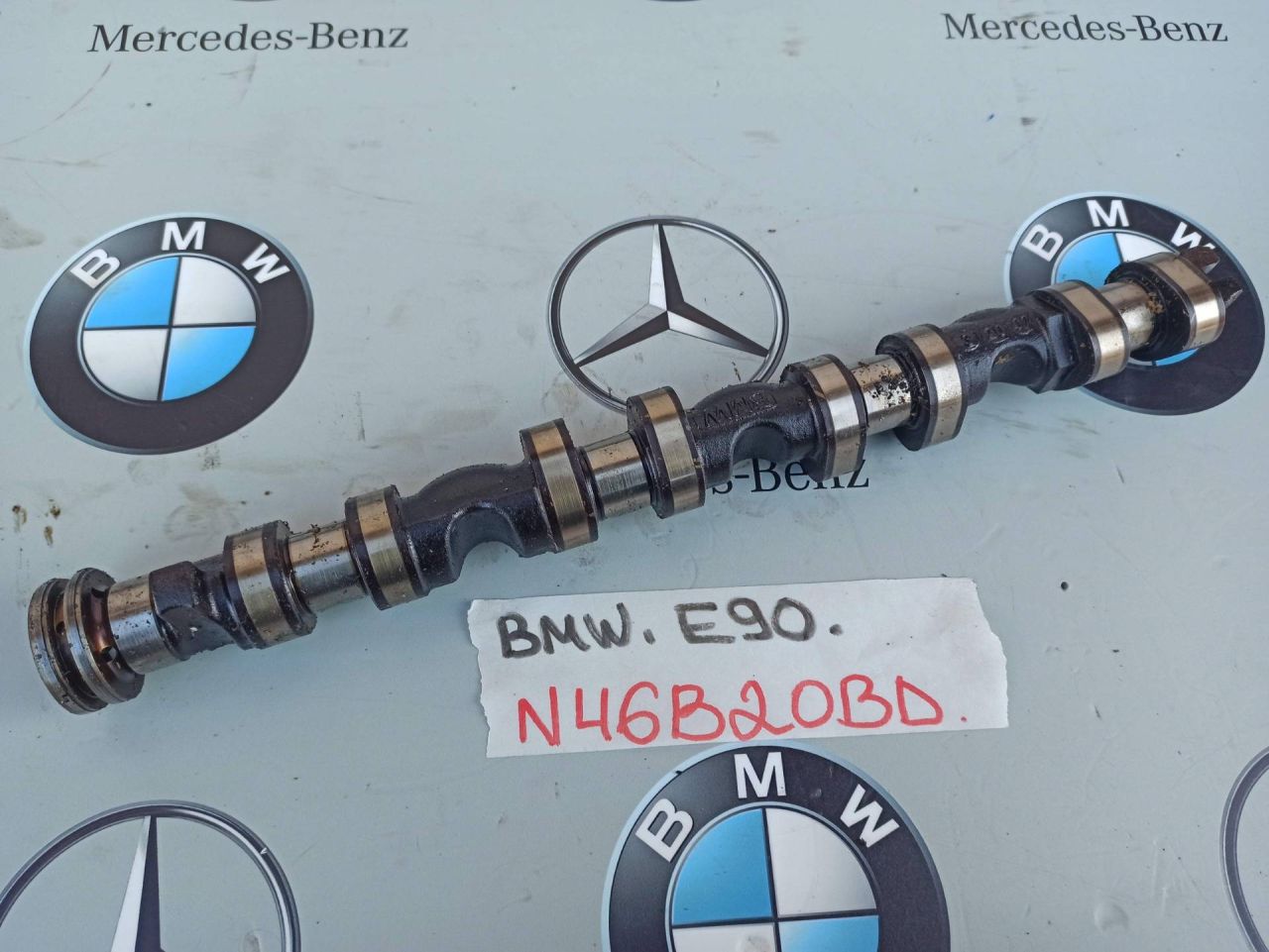 распредвал BMW 3 серия E90/E91/E92/E93 (2004 - 2010), 2.0 л., N46 B20 BD, бензин - фото №1