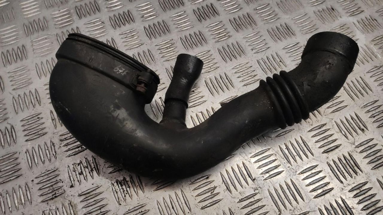 патрубок турбины BMW 3 серия E46 2002, 2.0 л., дизель, 7787862 - фото №1