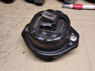 подушка крепления двигателя BMW 7 серия E65/E66/E67 [рестайлинг] 2006, 4.8 л., бензин, АКПП, седан, 6769186