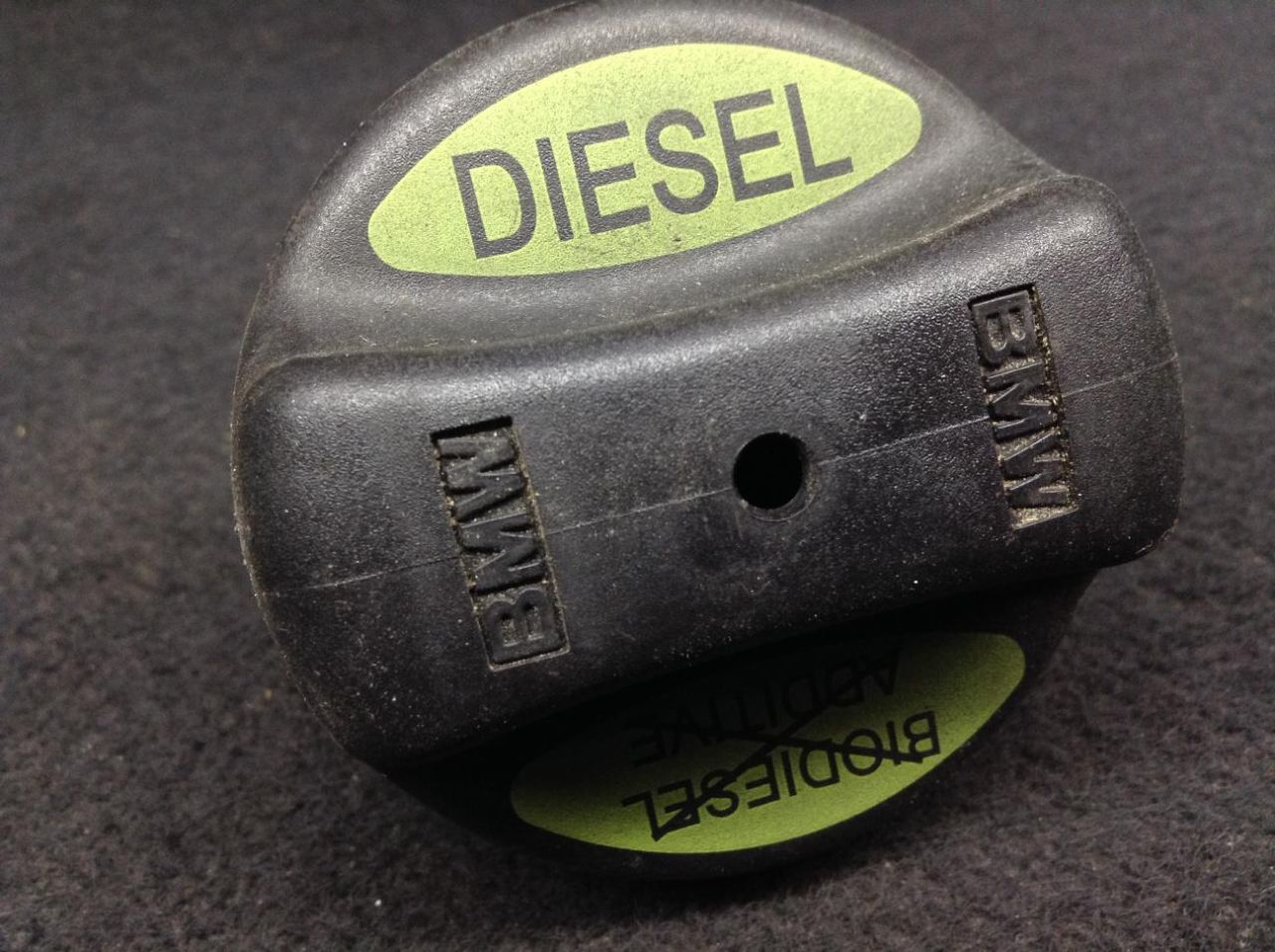 пробка топливного бака BMW X5 E70 2009, 3.0 л., дизель, АКПП, внедорожник 5 дв. - фото №1