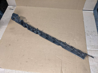 Крепление бампера переднего Mercedes-Benz E-Класс W212/S212/C207/A207 2010, 2.2 л., дизель, АКПП, седан, задний привод, правый руль, A2128850242