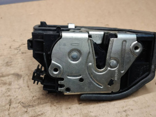 замок двери задней правой BMW 5 серия E60/E61 2005, 7167076