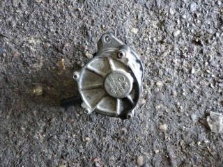 насос вакуумный Mercedes-Benz M-Класс W166 2012, 2.1 л., OM 651.960, дизель, АКПП, мокрый асфальт, внедорожник 5 дв., A6512300265