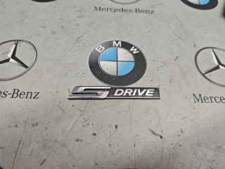 эмблема BMW X1 E84 [рестайлинг] 2015, 2.0 л., бензин