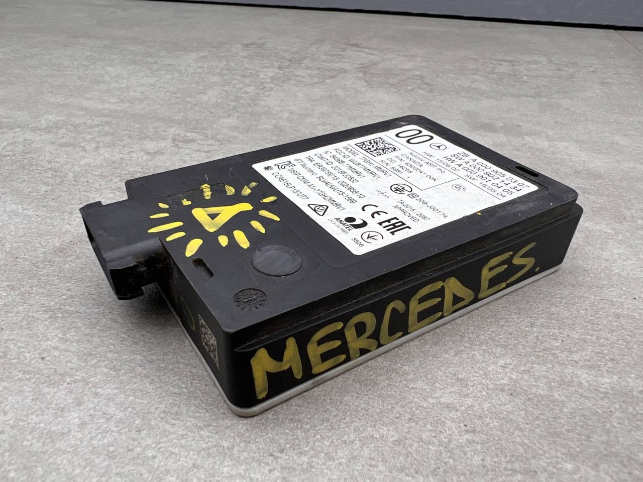 датчик мертвых (слепых) зон Mercedes-Benz E-Класс W213/S213/C238/A238 2016, 0009052307.0009021434, 0009010405 - фото №1