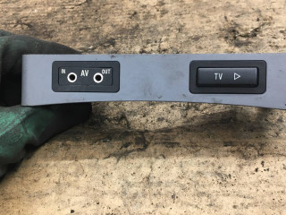 разъем AUX / USB BMW X5 E53 [рестайлинг] 2005, 3.0 л., дизель, АКПП, внедорожник 5 дв., 8368346